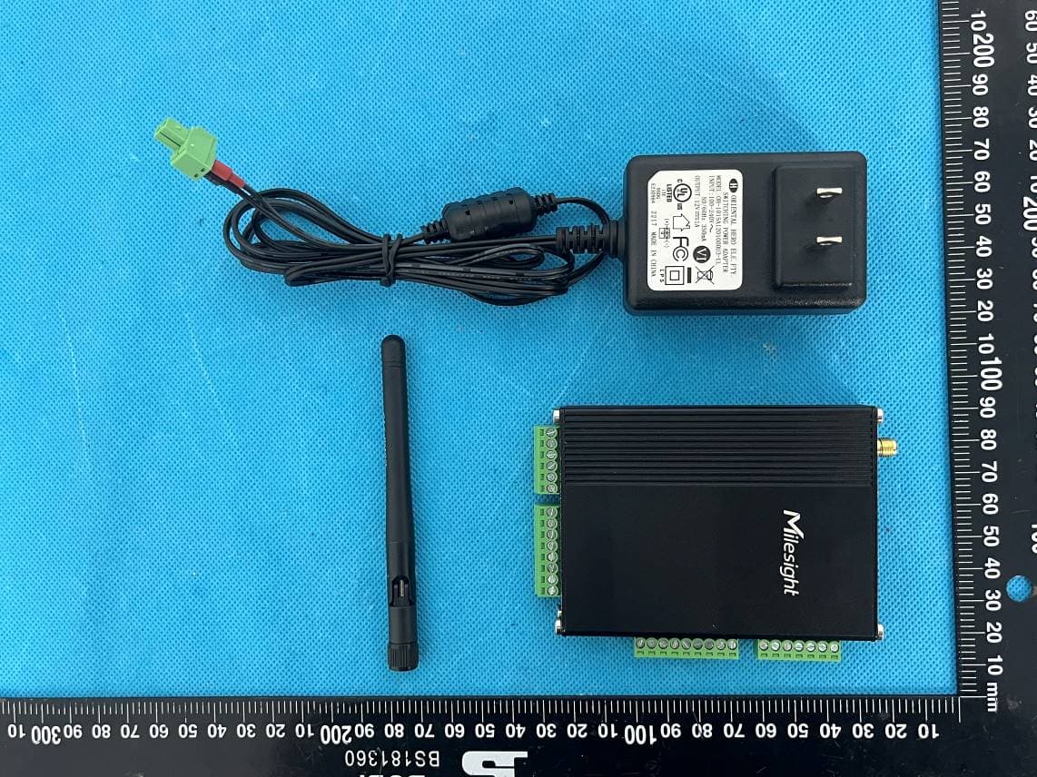 IoT Controller - FCC ID 2AYHY-UC300V2 - Xiamen Milesight IoT Co., Ltd.