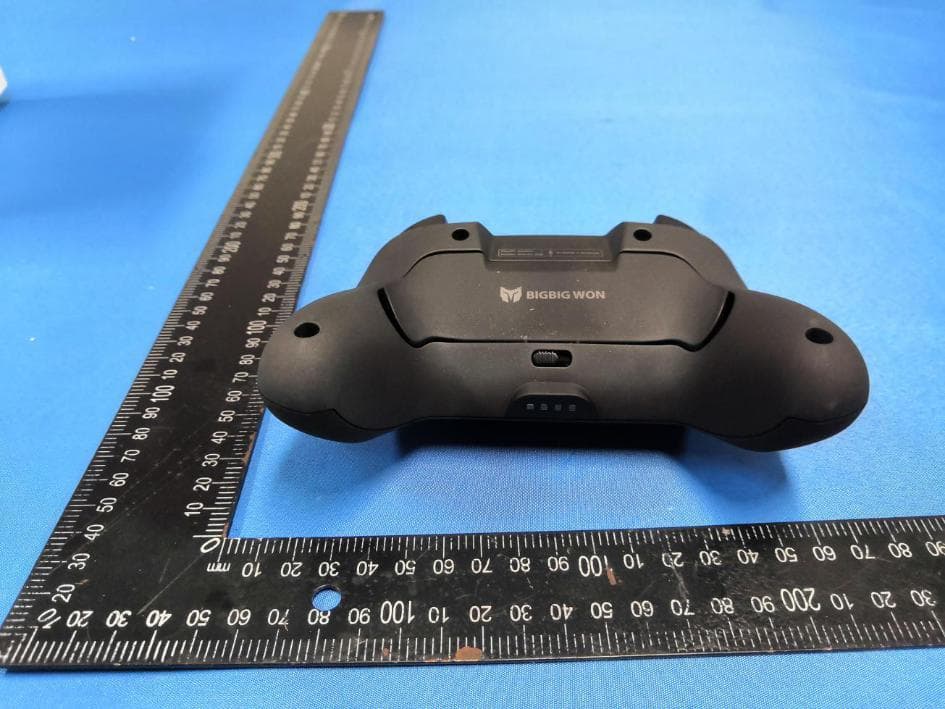 wireless game controller - FCC ID 2AYJK-C2 - Shenzhen Warsong Technology Co., Ltd.