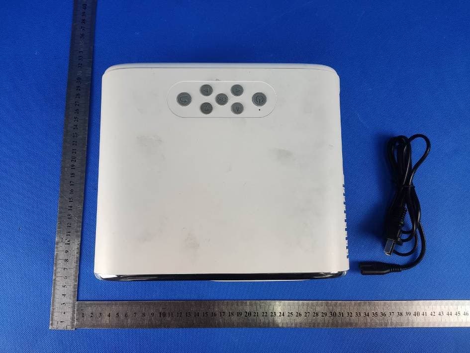 Projector - FCC ID 2AYQQ-C16 - Cheerlux ( Shenzhen) Electronic Technology Co., Ltd.