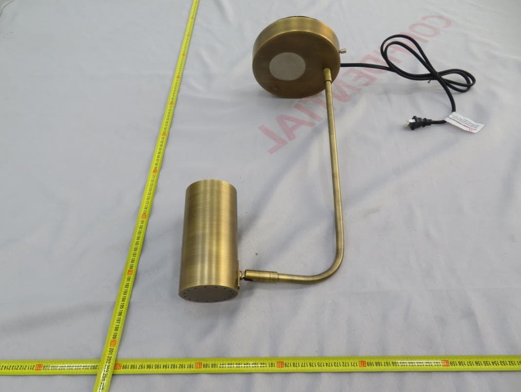Regan Task Table Lamp with Wireless Charging - FCC ID 2AZGPTL1056 - CALLTON LIGHTING CO., LTD