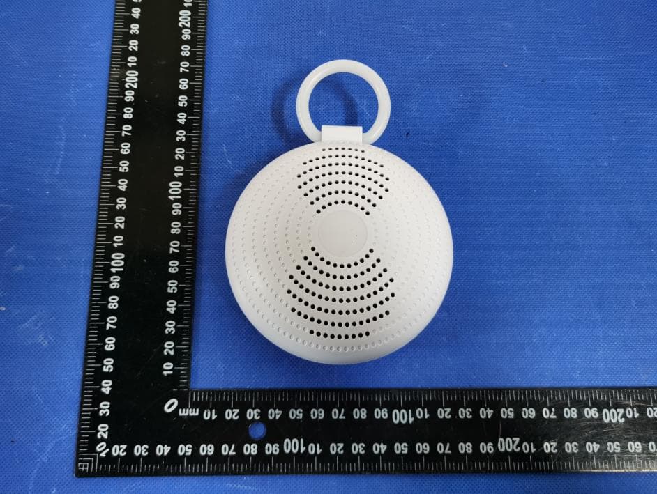 White Noise Sound Machine - FCC ID 2AZI4-SA18 - Shen Zhen Seven Like Co., Ltd