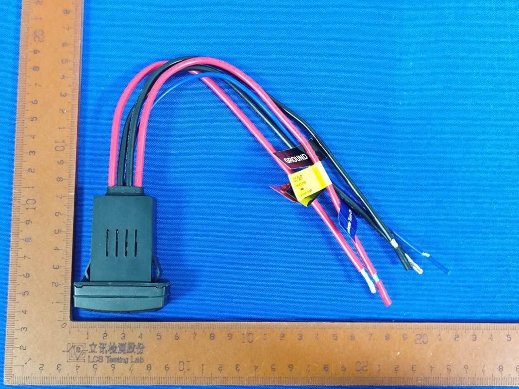 Audio & Led Rocker Switch - FCC ID 2BADE-SEI-SETXAUD - Sound Extreme Inc.