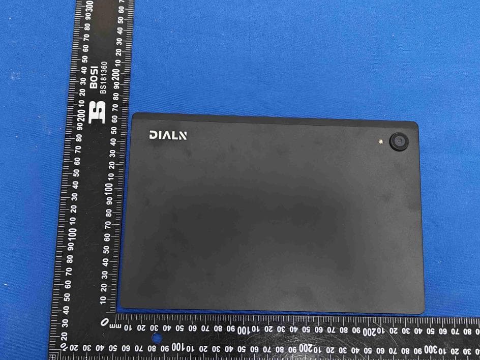 LTE Tablet - FCC ID 2BAHU2023008 - DIALN PRODUCTS INC.