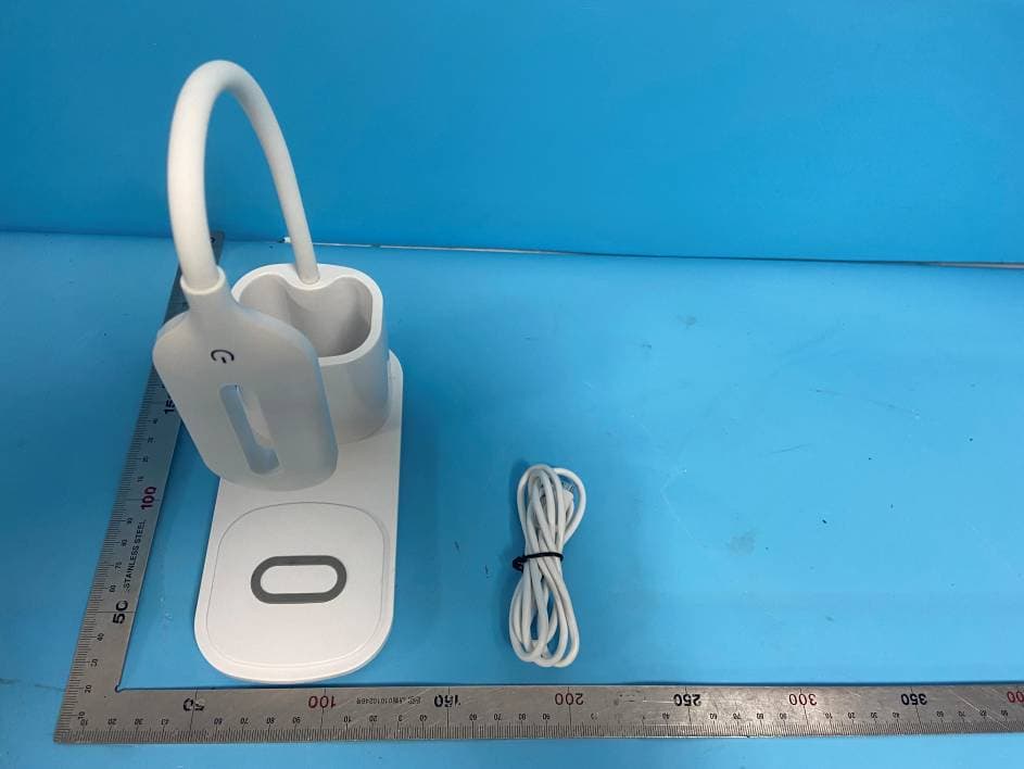 Desk Lamp w/Charger - FCC ID 2BAL3-MAYASM59181 - HENGYE INTL. DEVELOPMENT CO.,LTD.