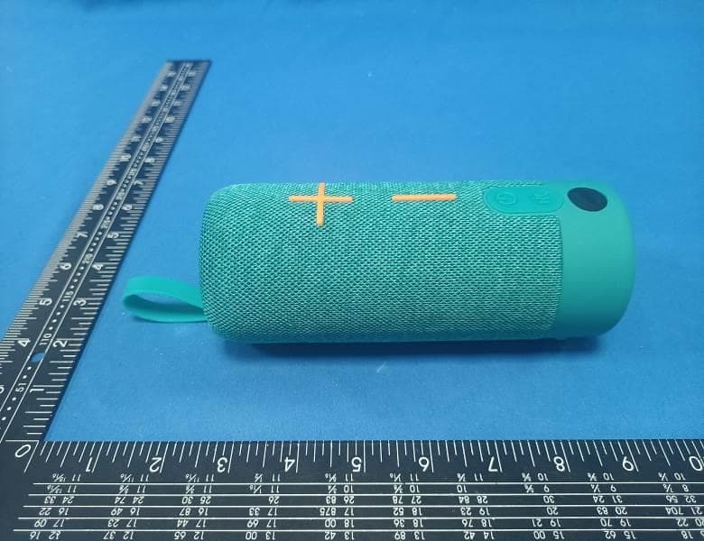 Portable Wirless Speaker - FCC ID 2BAPK-P2253 - TRIPLE PLAY INNOVATIONS, LLC