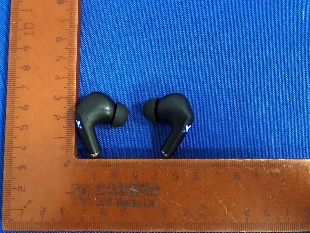 True Wireless Earbuds - FCC ID 2BAXW-TFF90CPRO - RUIJIN TREFAN TECHNOLOGY CO.,LTD