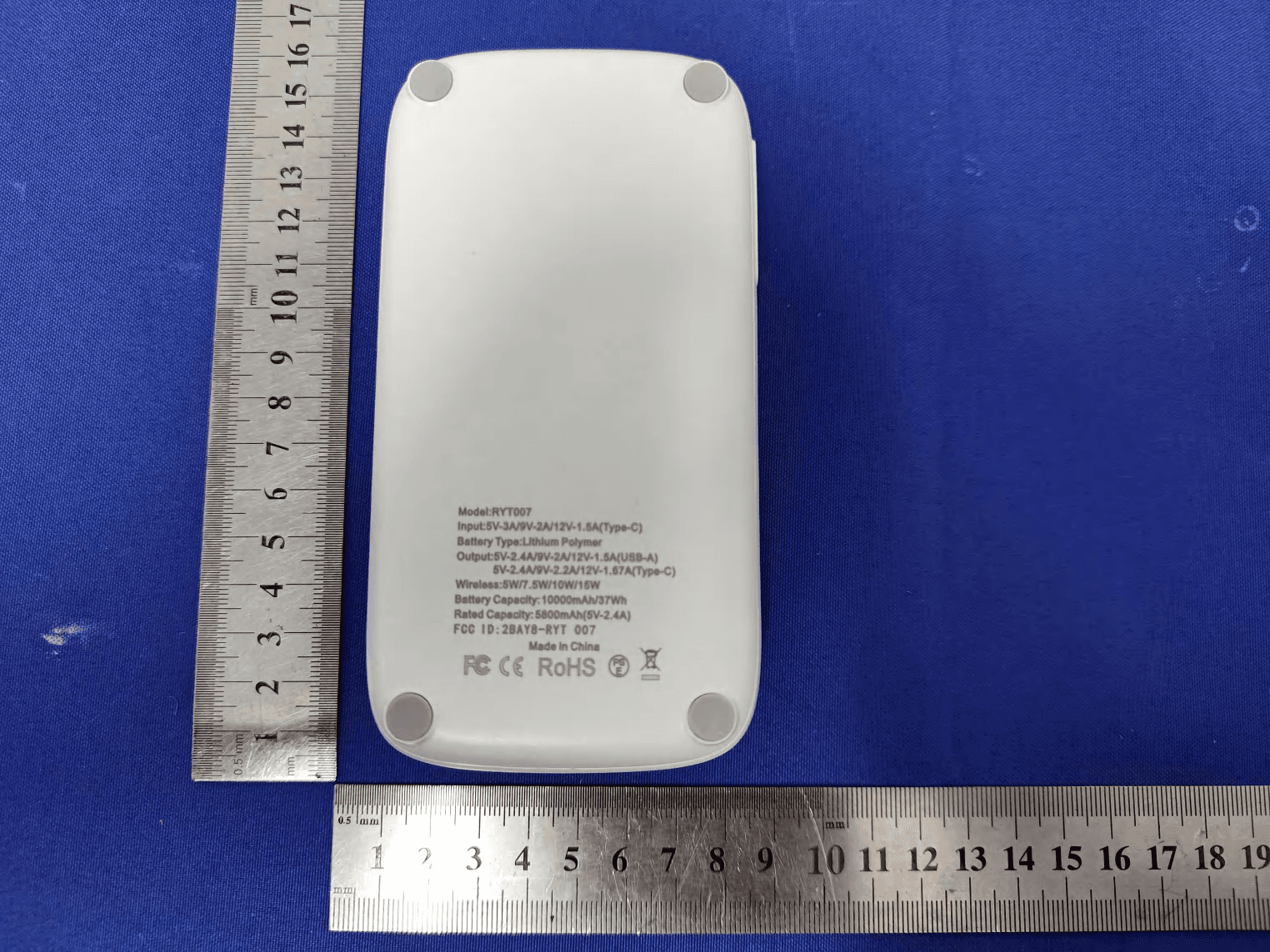 Wireless charging bracket (007) - FCC ID 2BAY8-RYT007 - Shenzhen Runyunteng Technology Co., Ltd