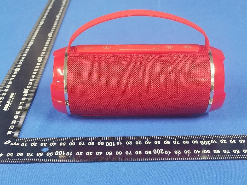 Portable Speaker with Bluetooth Wireless Technology - FCC ID 2BB3J-TG-116C - Shenzhen Xiting Investment Consulting Co., Ltd.