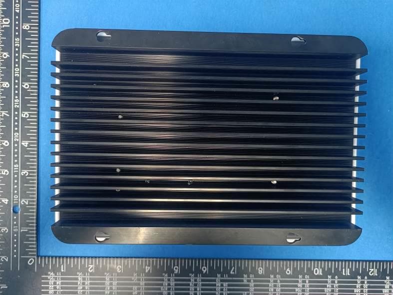 Solar charge MPPT controller - FCC ID 2BB8Z-MB4024 - GOLAND CENTURY ELECTRONICS CO., LTD
