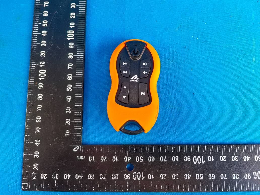Remote control - FCC ID 2BBF7-PRVREMOTE1500 - STETSOM ELECTRONICS USA INC.