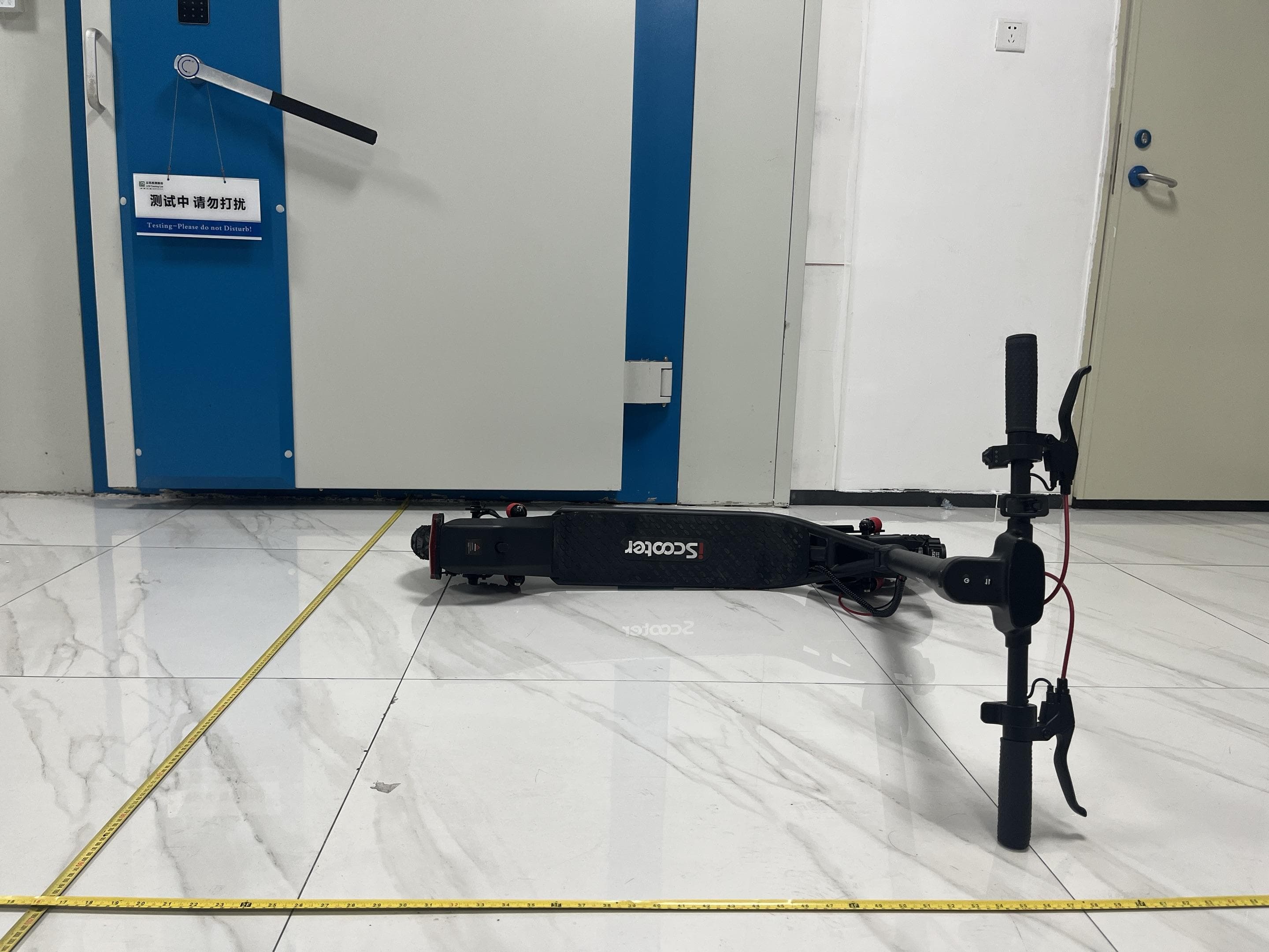 Electric Scooter - FCC ID 2BBGK-I10PRO - Shenzhen Xincheng Times Technology Co.,Ltd
