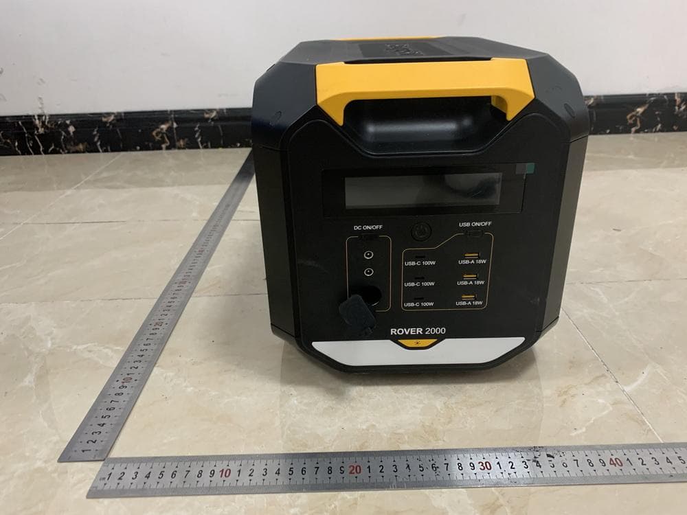 portable power station - FCC ID 2BBH5-SYZ-R2000 - Guangzhou Boju Information Technology Co.,Ltd