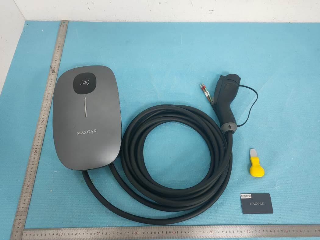 EV AC Charger - FCC ID 2BBRQ-AC012KHU35 - Shenzhen EN Plus Tech Co., Ltd.