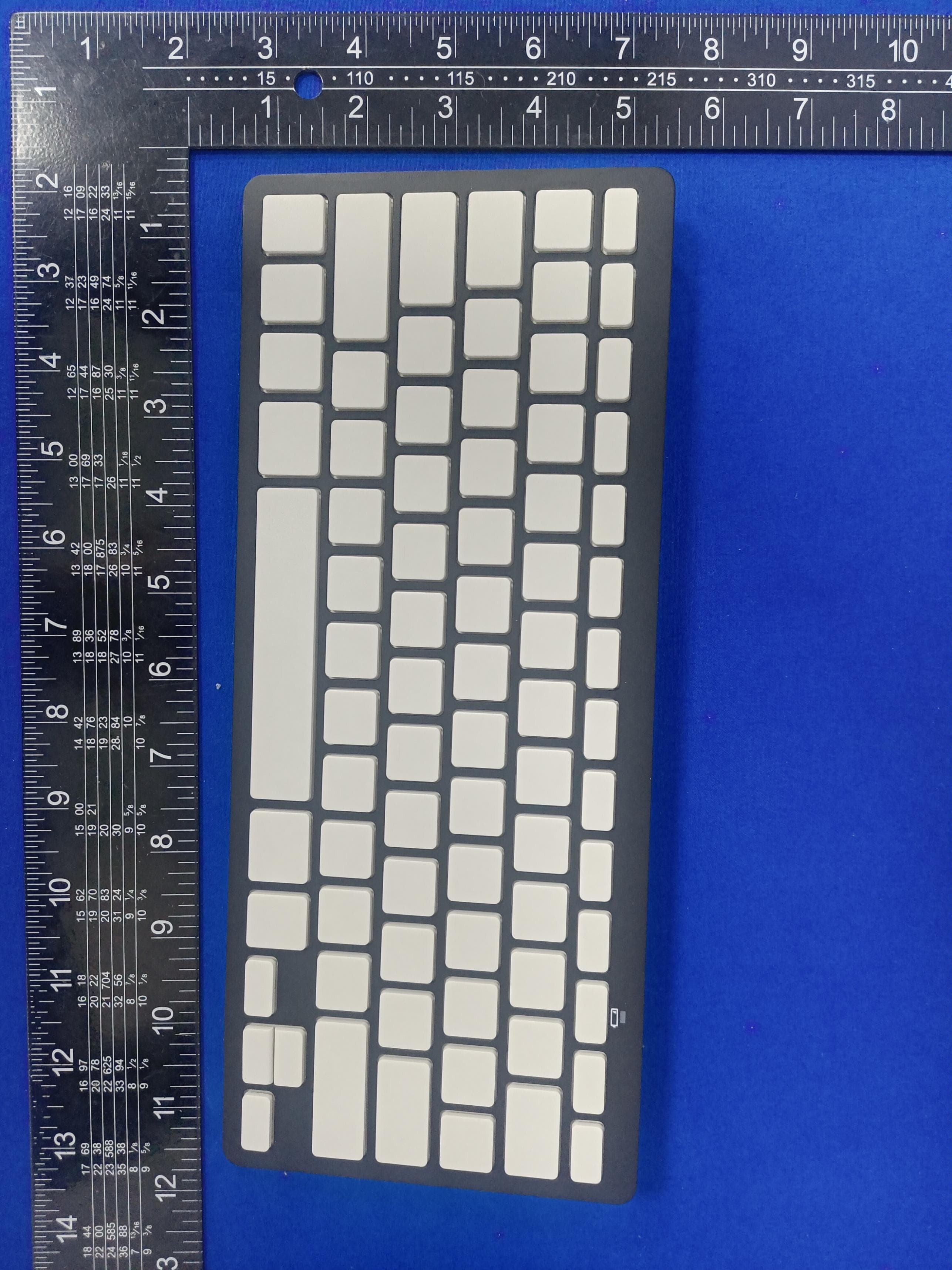 Wireless Bluetooth Keyboard - FCC ID 2BBSR-BKB3001 - BSP Europe A/S