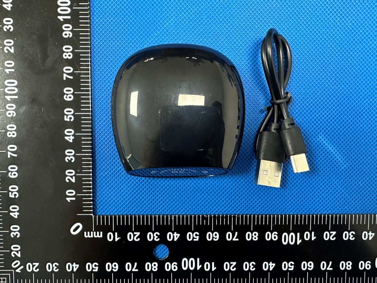 Bluetooth headset - FCC ID 2BBWH-MD528 - Shenzhen SHUKE Technology Trading Co.,Ltd