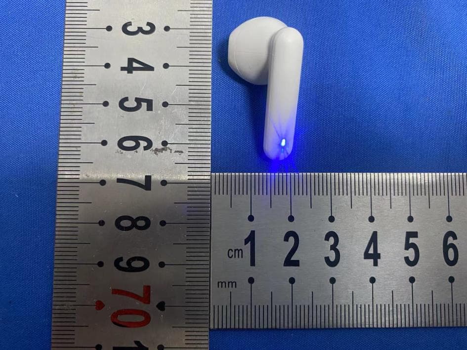 Wireless earphone - FCC ID 2BC7V-J55 - Dongguan Eryun Electronics Co., Ltd