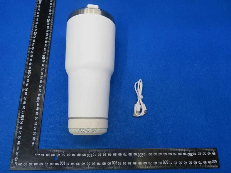 tumbler speaker - FCC ID 2BCN4-NY06 - shenzhen Lanzhike Electronlc Co.,Ltd