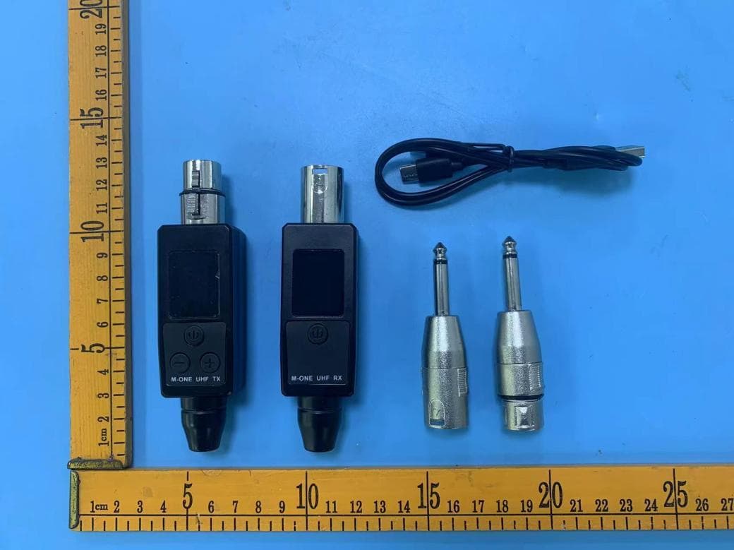 Wireless microphone transmitter and receiver - FCC ID 2BCRY-M-ONE - Enping Warm Card Electronic Technology Co., Ltd