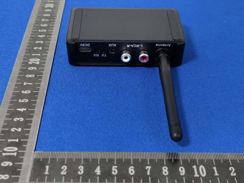 Wireless audio receiver/transmitter - FCC ID 2BCV2-D6 - Shenzhen Dili Sheng electronic Technology Co., LTD