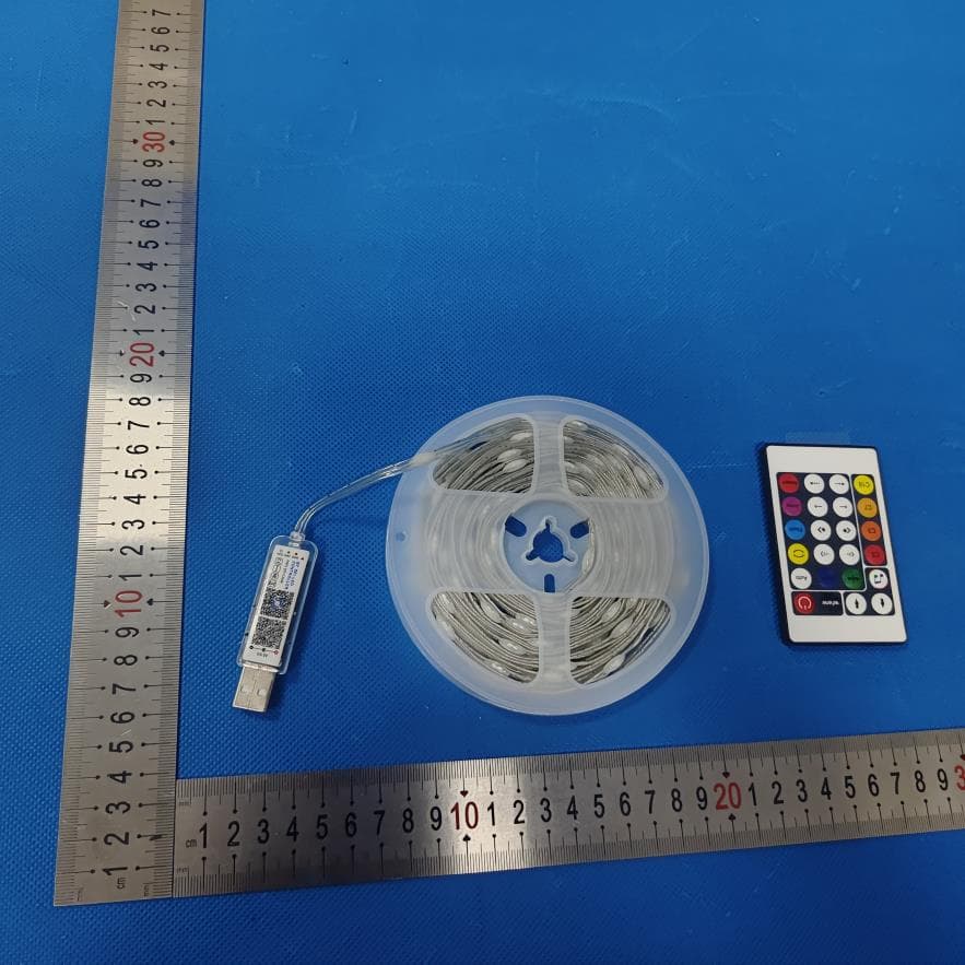 Phantom colored leather line lamp - FCC ID 2BD34-BLKMD001 - Zhongshan Anmi Lighting Technology Co., Ltd