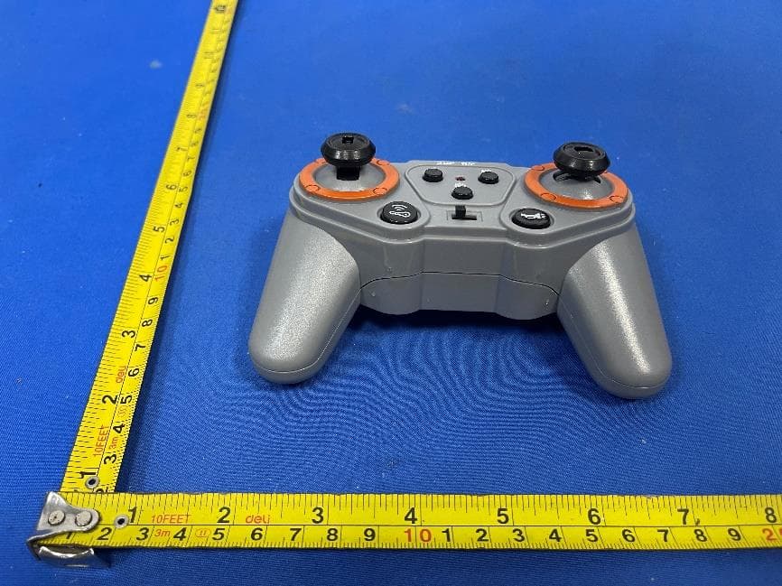 REMOTE CONTROL CAR SERIES - FCC ID 2BD4F-QH9006-1D - Shantou landi Toys Co., Ltd.