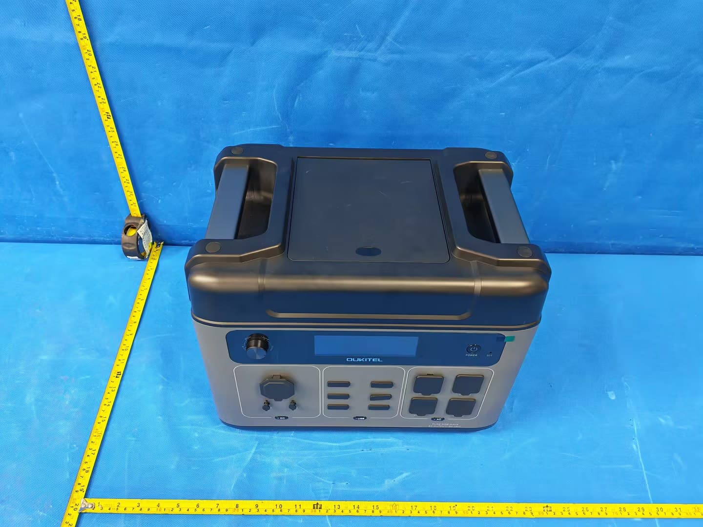 Portable power station - FCC ID 2BDCB-P2001PLUS - Shenzhen Yunji New Energy Technology Co., Ltd