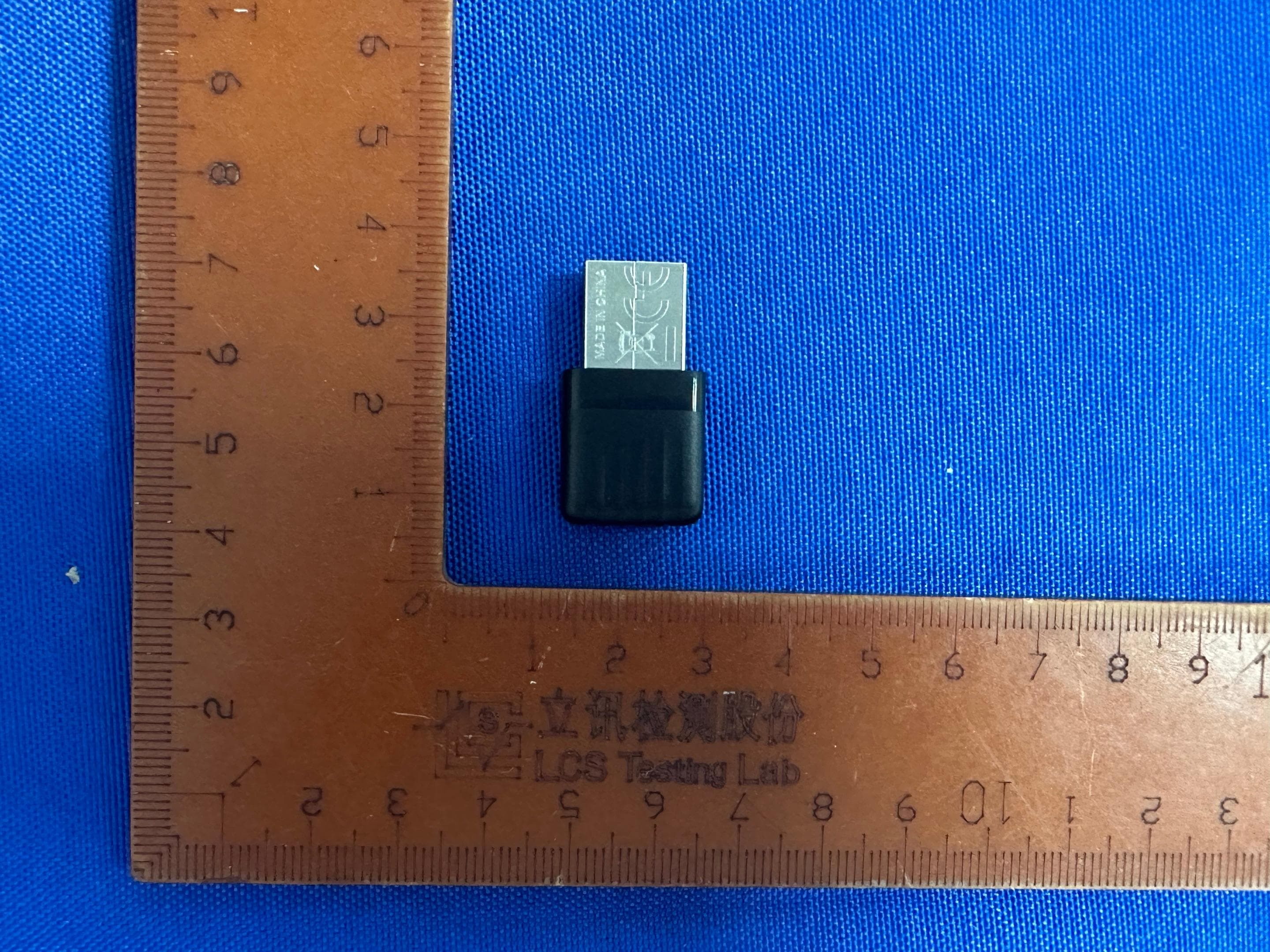 650Mbps USB WiFi Adapter - FCC ID 2BDUR-2505013 - RADIOSHACK WORLDWIDE CORP.