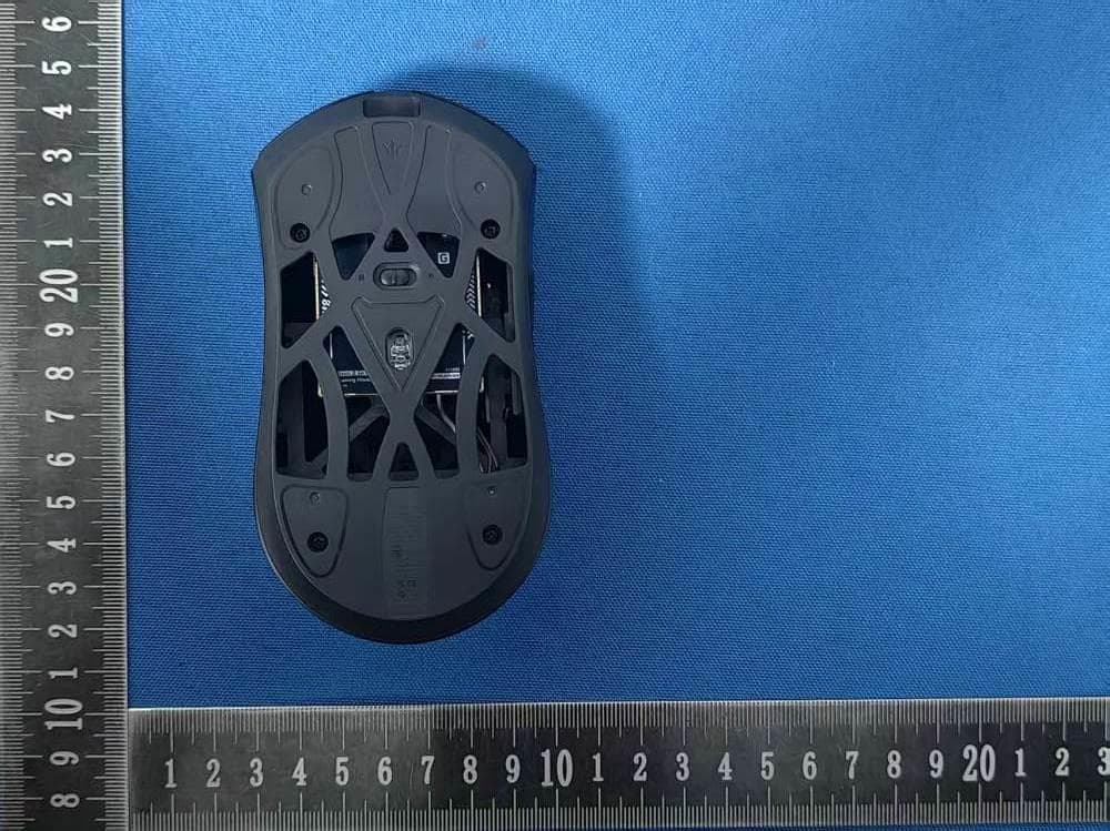BEAST G GAMING MOUSE - FCC ID 2BE42-BEASTGM - Jiangxi Deva Electronic Industry Co. , Ltd.