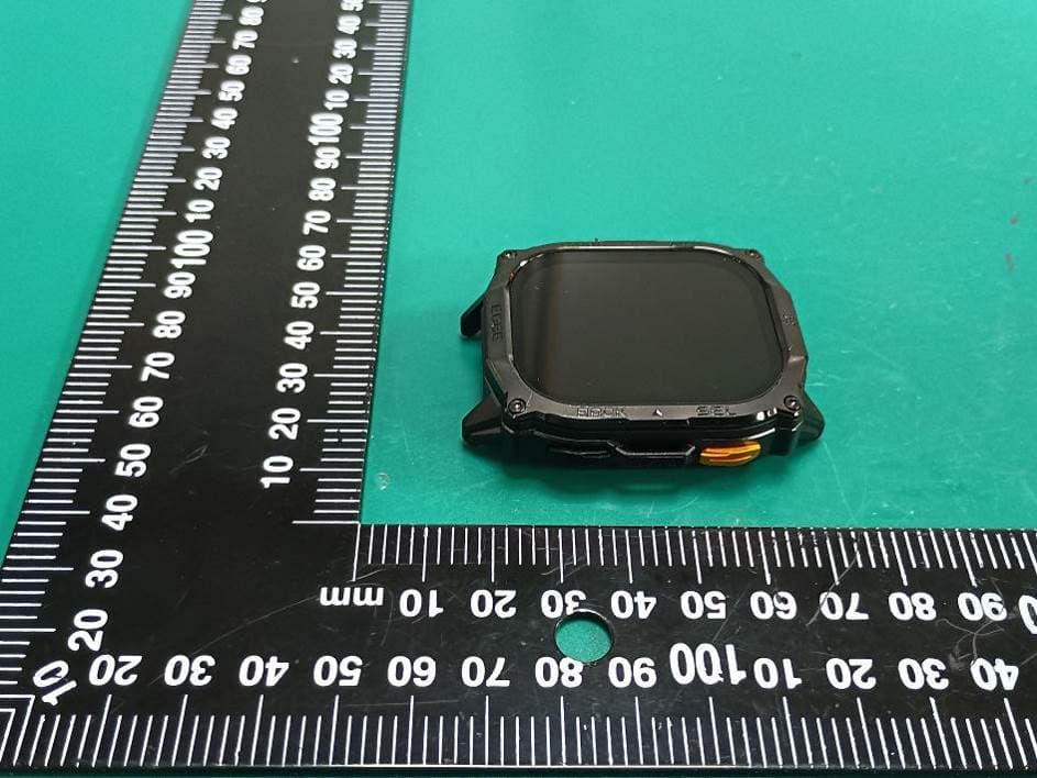 Smartwatch - FCC ID 2BE52-EDGE - OHMIUX LLC