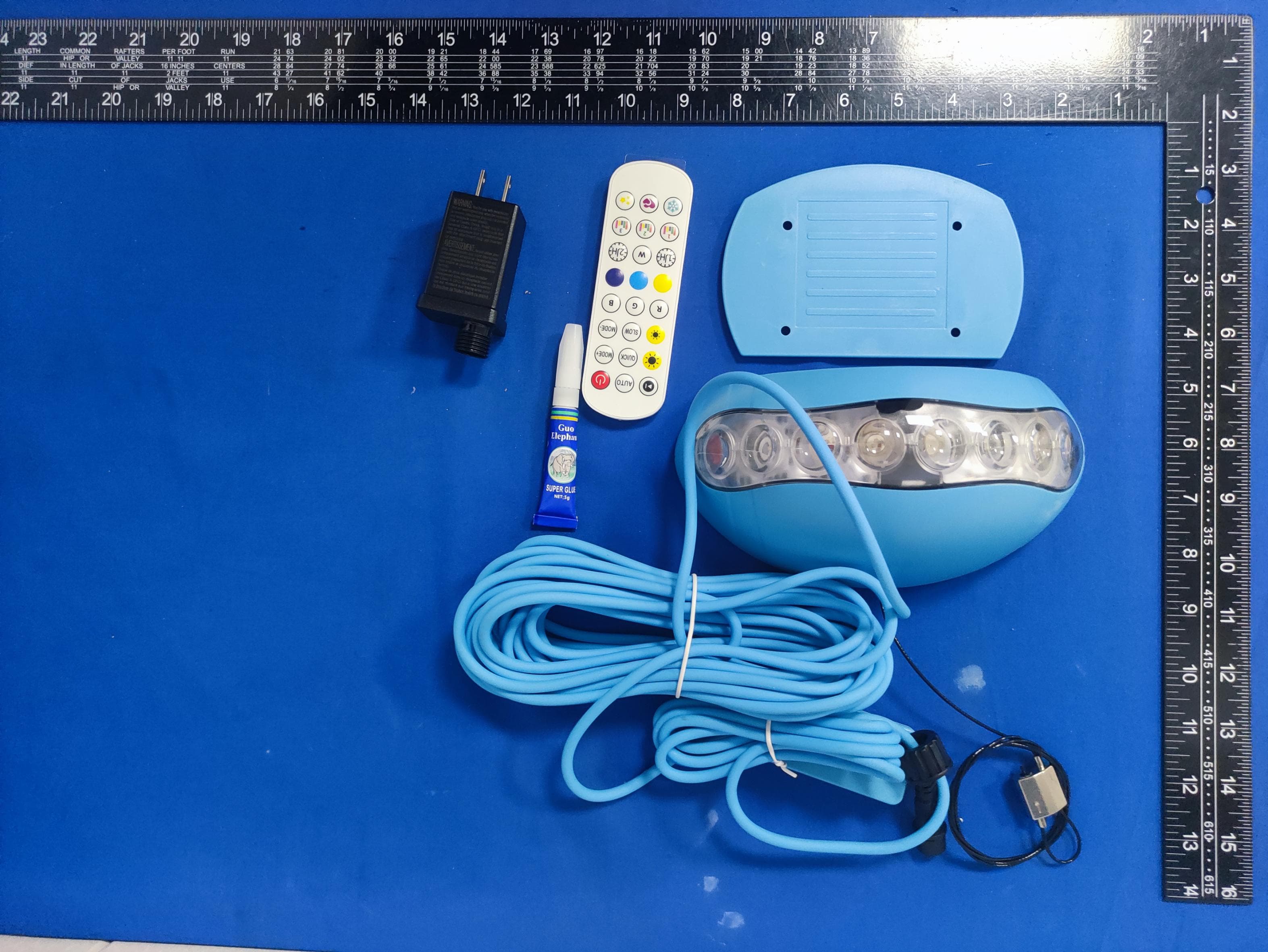 Pool light - FCC ID 2BE77-YMX1001AOC21 - Shenzhen Yu Ming Xing Technology Co., LTD
