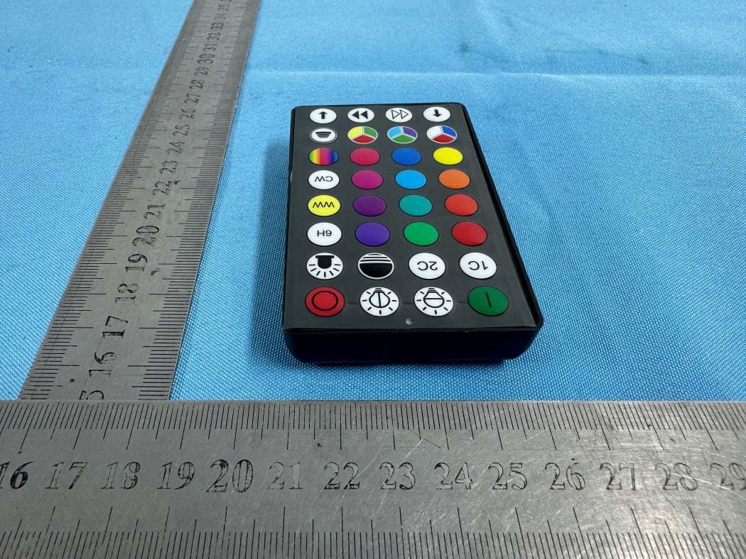 Remote control - FCC ID 2BEERYH13-003 - Quang Dong Vu Hao Electronics Co., Ltd