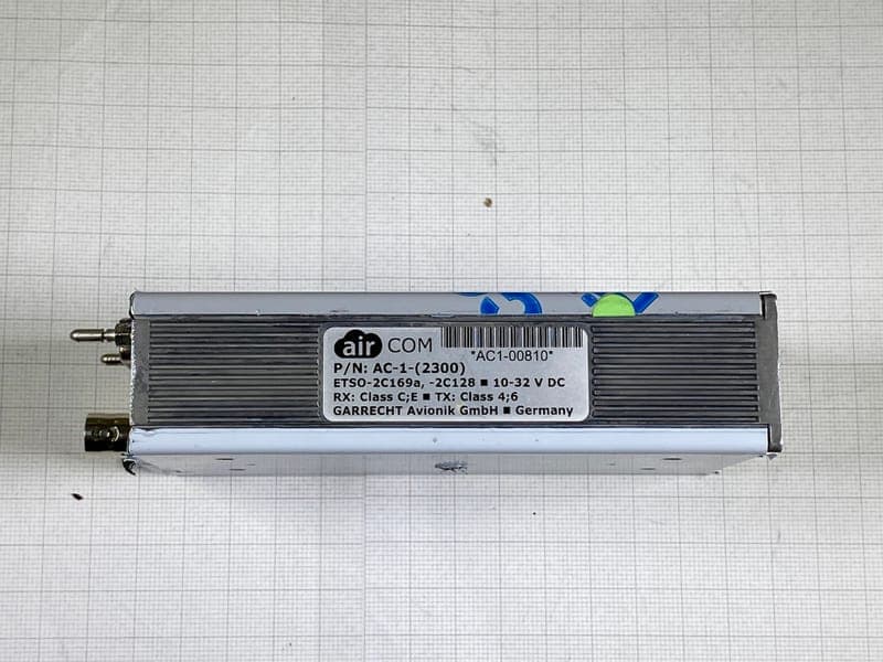 VHF Air Band Radio - FCC ID 2BFKKAC1 - Garrecht Avionik GmbH