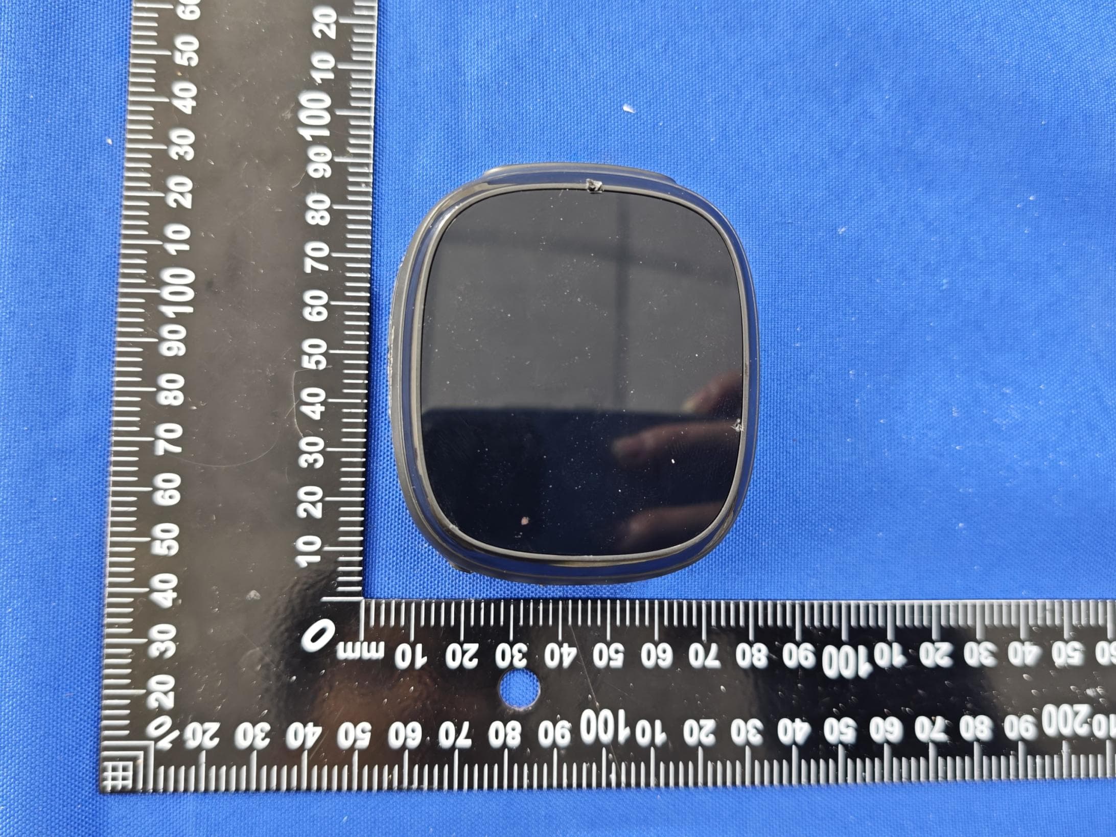Portable Red Light Belt Pro - FCC ID 2BGBM-PRLBP - Shenzhen Yicai Health Technology Co.,Ltd.
