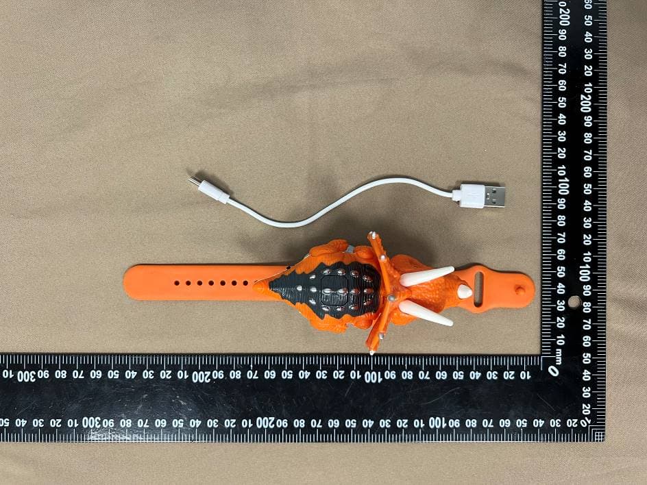 Walkie-talkie - FCC ID 2BHI4-RE-037 - Shantou Chenghai District Huamin Toys Co., Ltd.