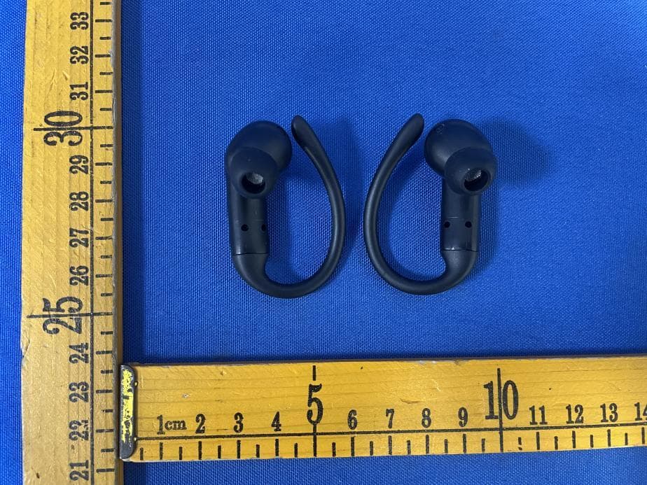 MINISO Wireless Earbud - FCC ID 2BHJR-MS215 - Shenzhen xiaoxiang supply chain technology co., ltd