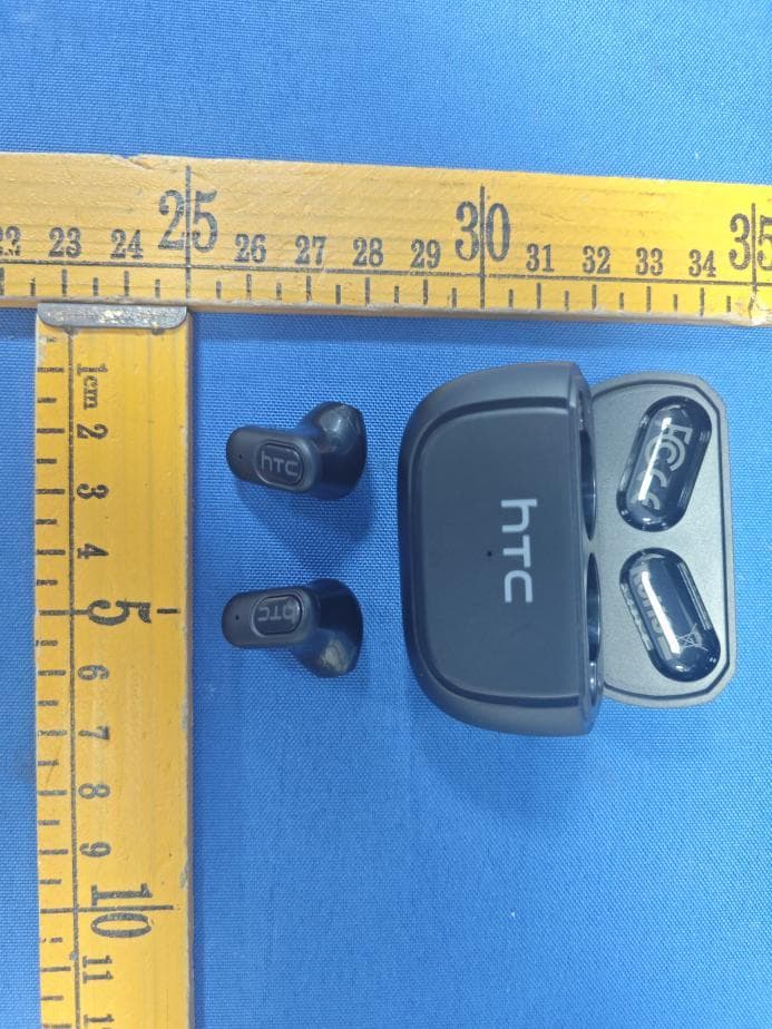 HTC Wireless Earphones - FCC ID 2BHJR-NE51 - Shenzhen xiaoxiang supply chain technology co., ltd