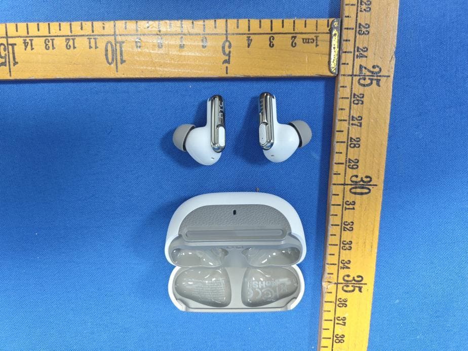 HTC Wireless Earphones 60 - FCC ID 2BHJR-NE60 - Shenzhen xiaoxiang supply chain technology co., ltd
