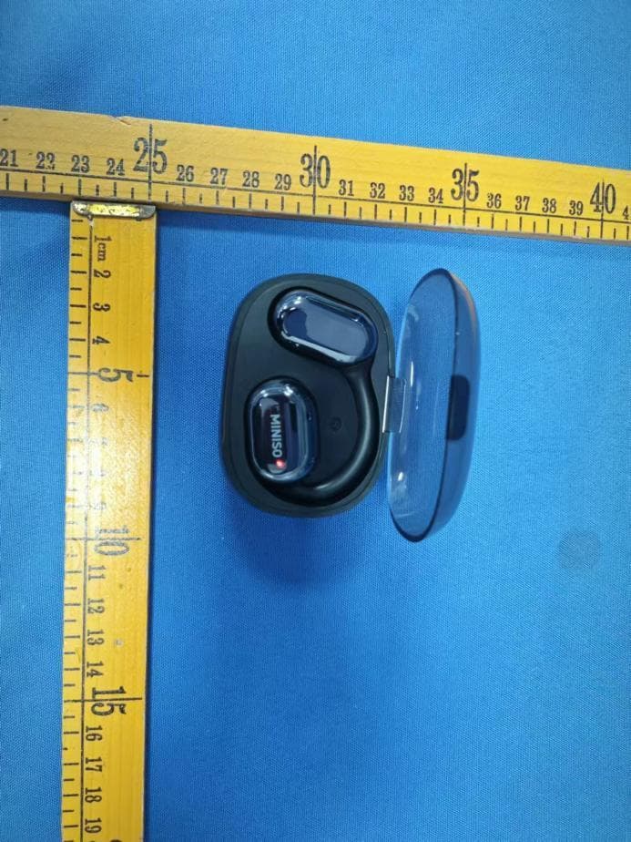MINISO Wireless Earbud X39 - FCC ID 2BHJR-X39 - Shenzhen xiaoxiang supply chain technology co., ltd