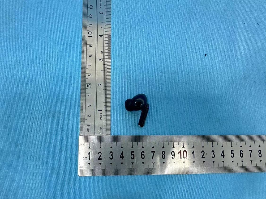 XT88PRO ERAZER Wireless Earbud XT88PRO - FCC ID 2BHJR-XT88PRO - Shenzhen xiaoxiang supply chain technology co., ltd