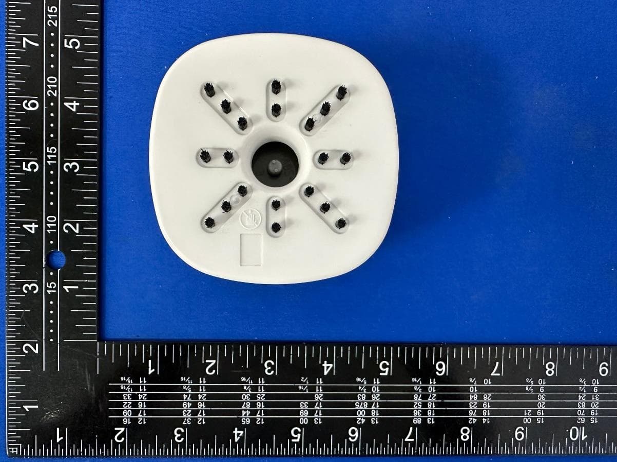 Desktop vacuum cleaner with wireless charging - FCC ID 2BHV7LP-066X - Ningbo Henglang Import and Export Co., Ltd