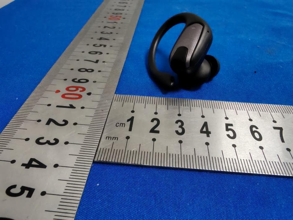 Lenovo Open True Wireless Bluetooth Headphones - FCC ID 2BHWK-EA305 - Shenzhen Shangge Technology Co., Ltd.