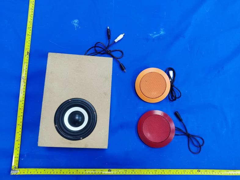 2.1 Amplifier Speaker - FCC ID 2BK7Z-YYY - JIAXING VANSONIC ELECTRONICS TECHNOLOGY CO.,LTD