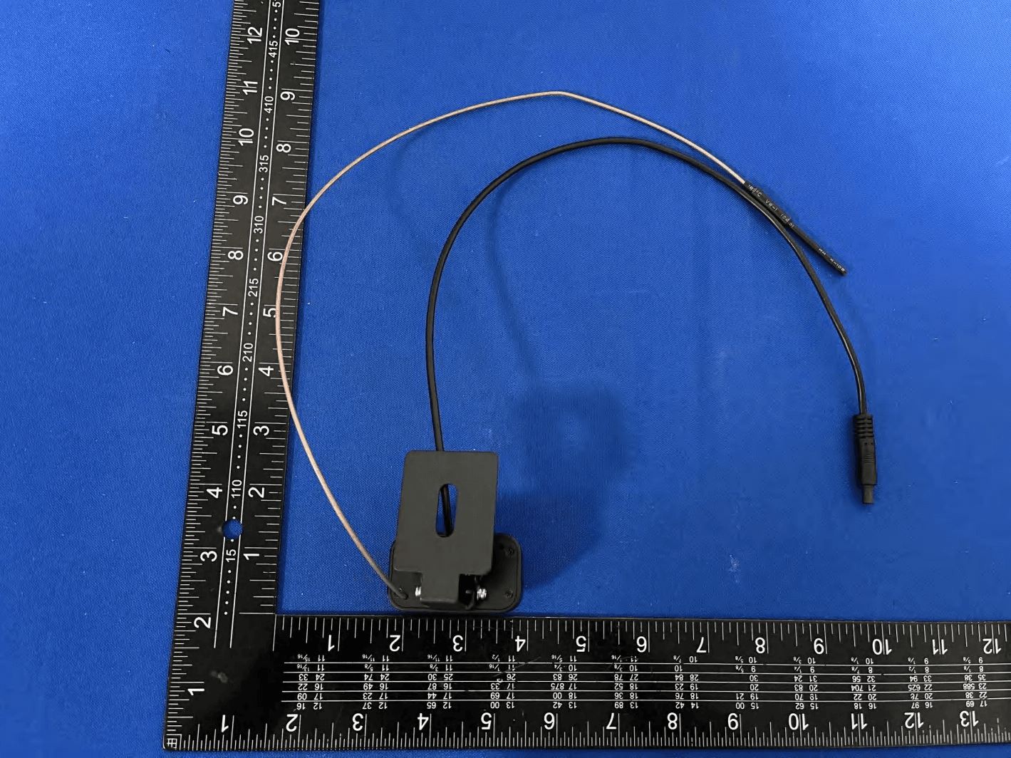 2.4G Digital Wireless Backup Camera Systems - FCC ID 2BKDR-MYX2505 - HuiZhou VividThriving Co.,LTD