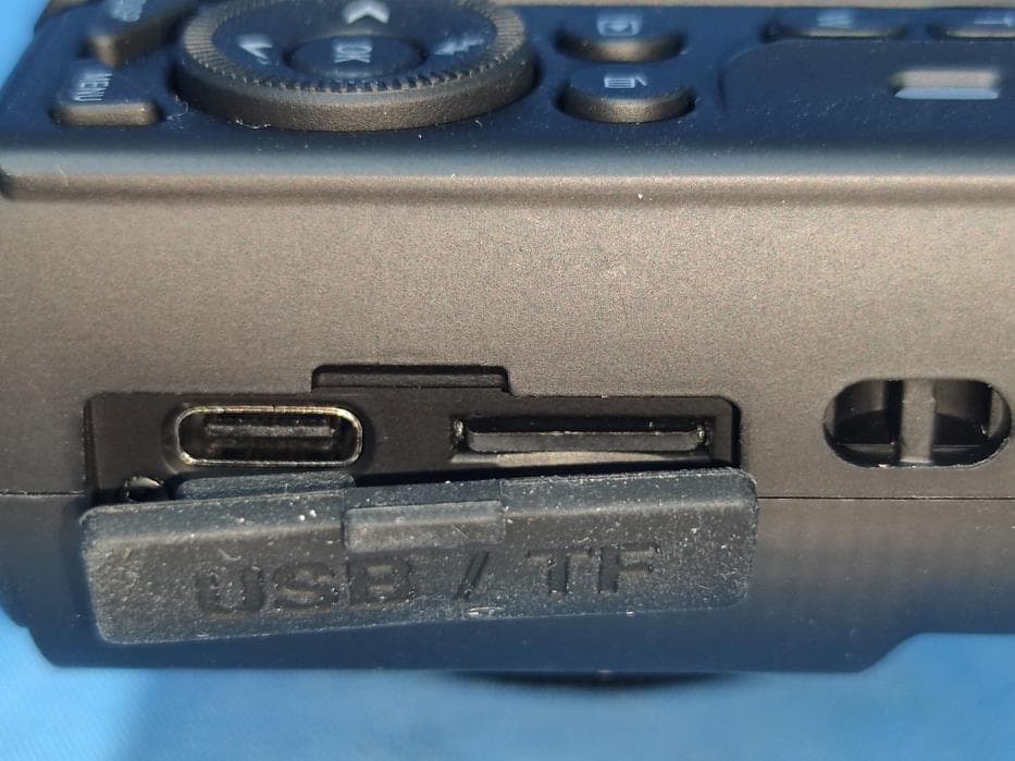 Digital Camera - FCC ID 2BKHL-W01 - Shenzhen FirstLight Digital Technology Co., Ltd.