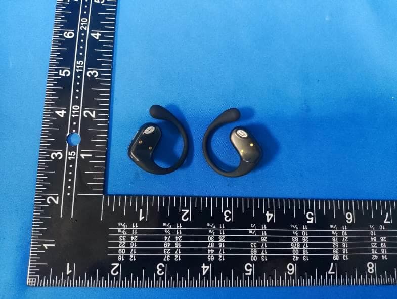 Open Ear TWS Earbuds - FCC ID 2BKM2-DF200 - Shenzhen Swonder Technology Co.,Ltd.