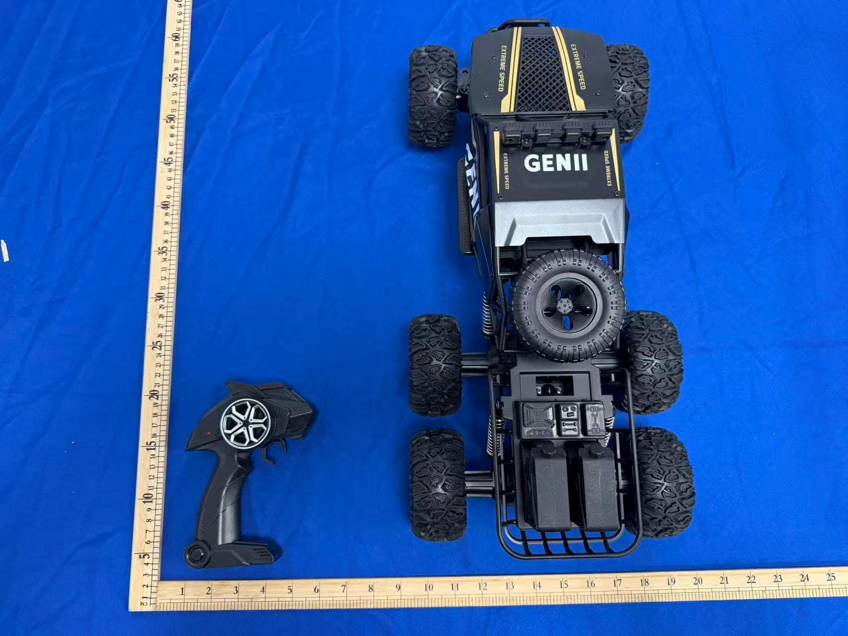 Remote Control Car - FCC ID 2BKQ4-BK183 - Leili Technology Industrial (Shantou) Co., Ltd.