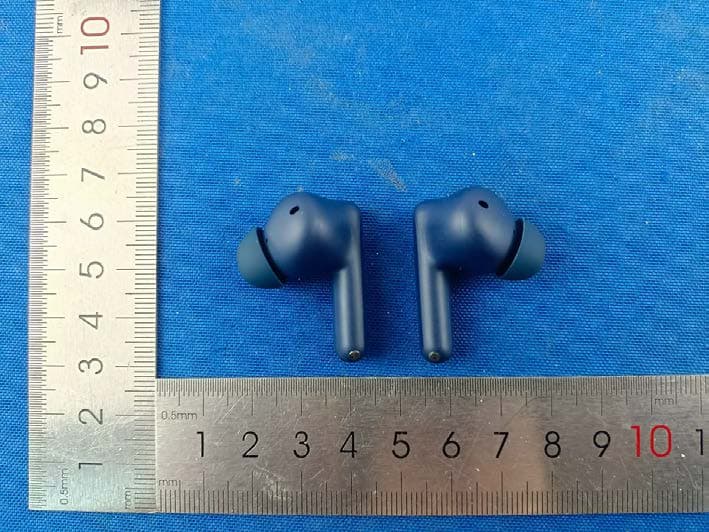 Wireless Earphones - FCC ID 2BKRS-AURABUDS - Nexxbase Marketing Private Limited