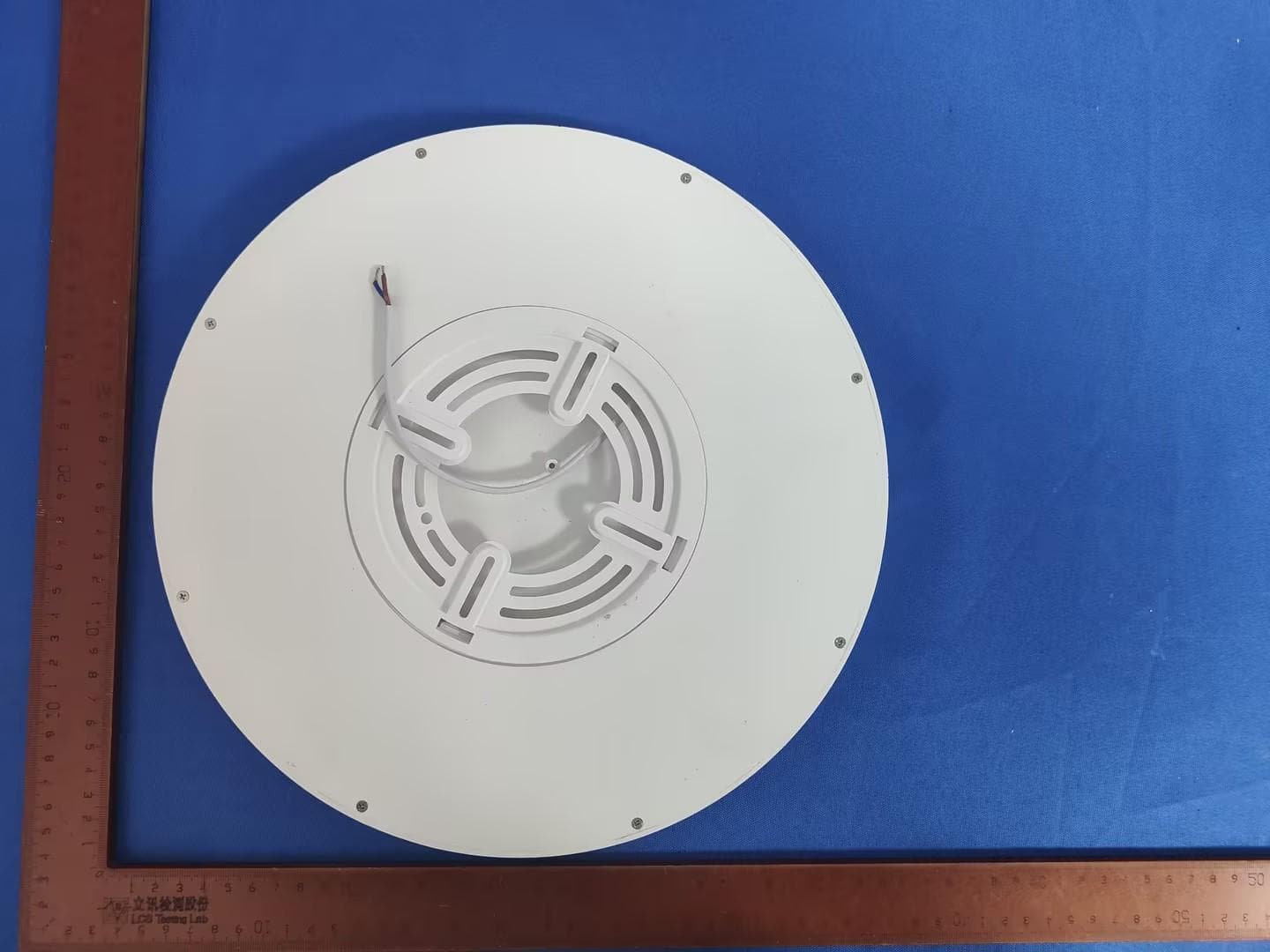 LED Ceiling lamp - FCC ID 2BKUI-XY-CEI-24W - Zhongshan XUYI Lighting Co., Ltd.