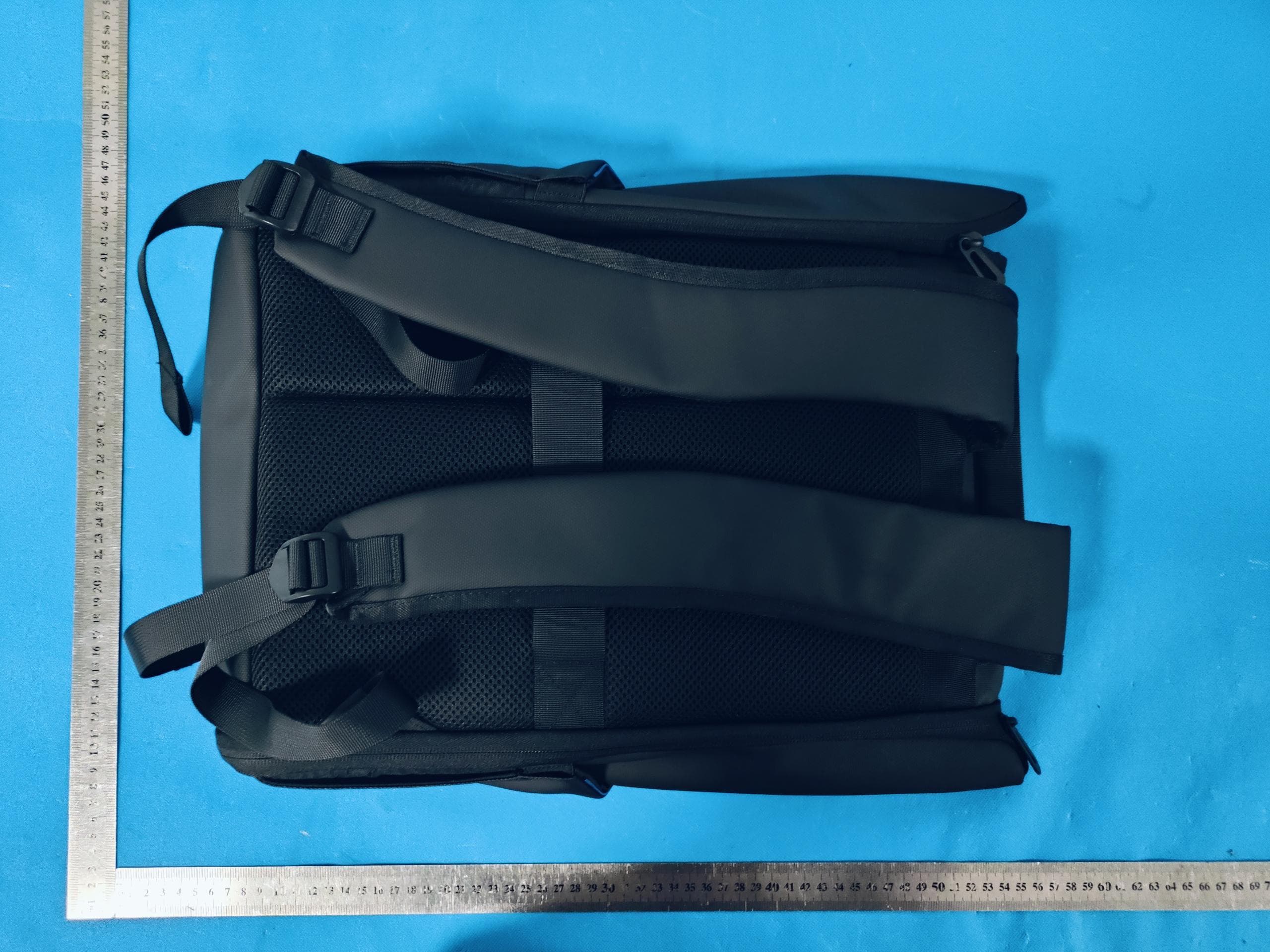 Pixel backpack - FCC ID 2BKVC-KVB32-T01 - Taizhou Kewen Electronic Technology Co., Ltd