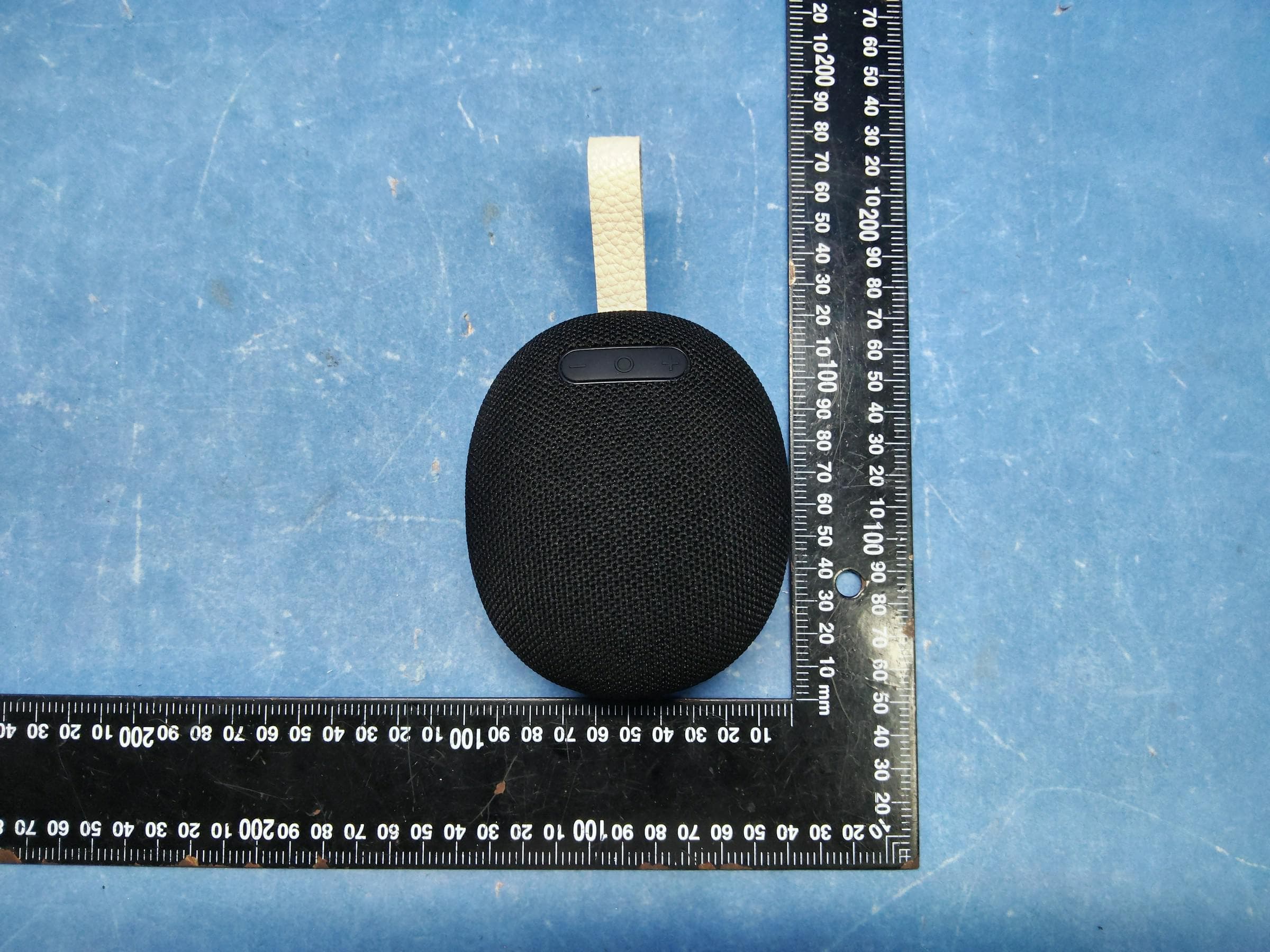 PORTABLE WIRELESS SPEAKER - FCC ID 2BL27-AD-01 - Shenzhen shi yuan technology Co., LTD